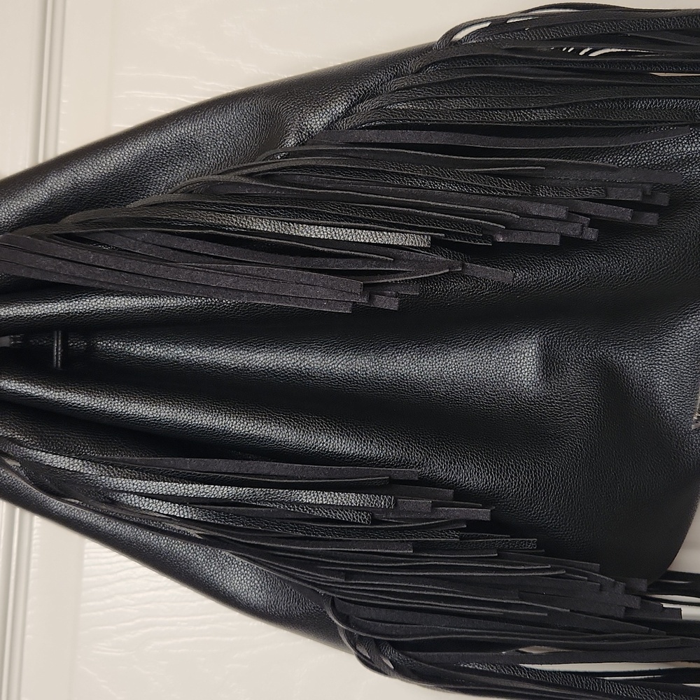 Victoria Secret Black Faux Leather Boho Fringe Backpack Shoulder Bucket Tote Bag - Picture 4 of 12